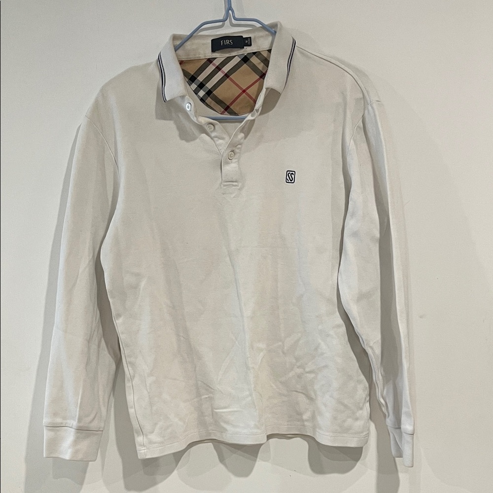 White Long-Sleeve Polo Shirt with Contrast Collar